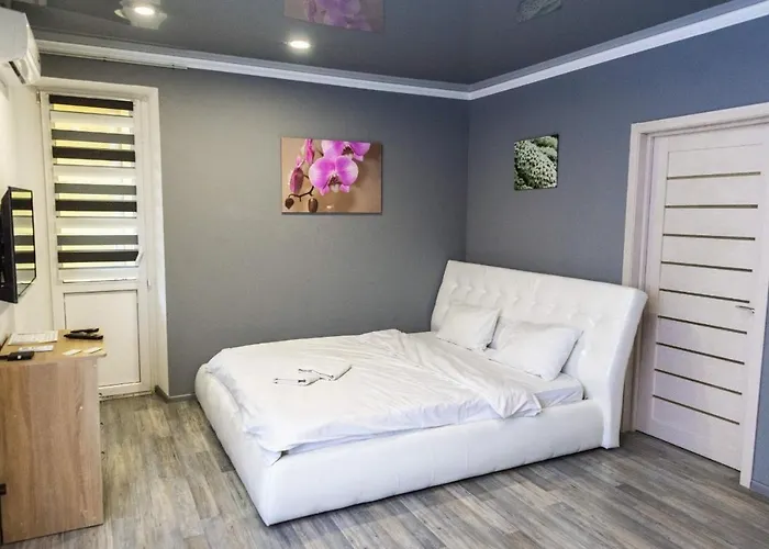 Cozy Apartment In A New Building Close To The Downtown