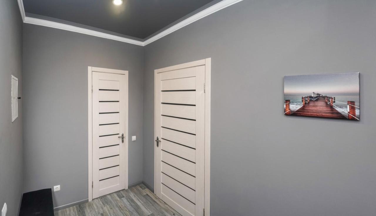 Cozy In A New Building Close To The Downtown Apartment *
